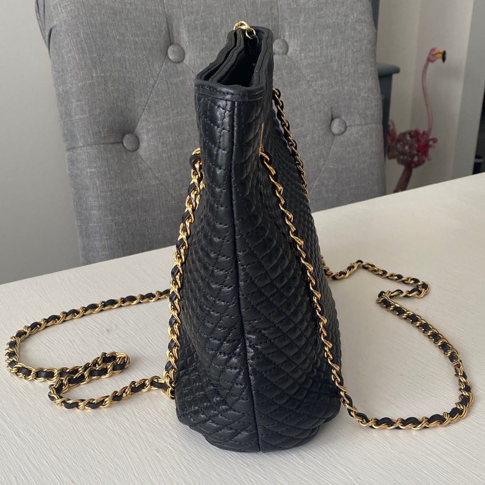 Bally Black Quilted Leather Shoulder Bag with Gold Chain - Picture 6 of 16